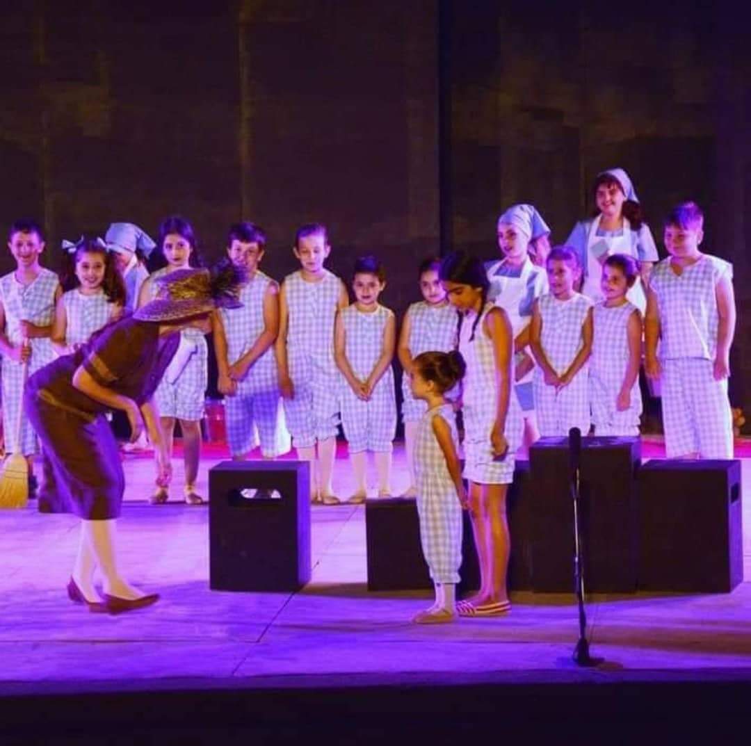 anemi-mariamanioti_theatre2